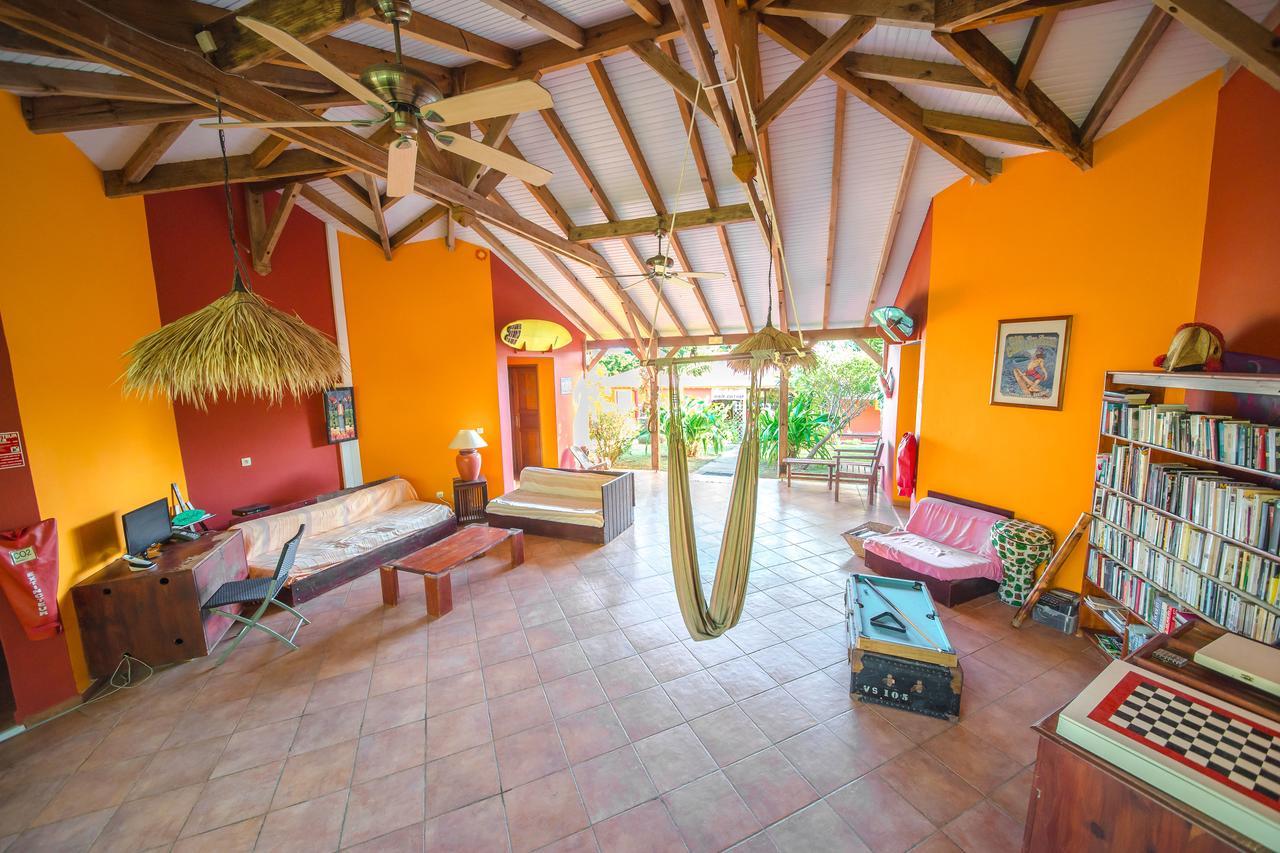 Sunset Surf Camp Hostel Saint-Francois  Luaran gambar