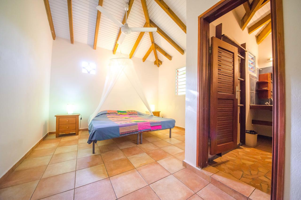 Sunset Surf Camp Hostel Saint-Francois  Luaran gambar